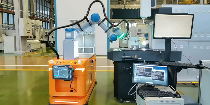 復合機器人煙草機械行業解決方案