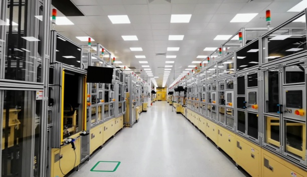 中國新聞網——歐洲新能源車載充電器大型生產線項目完成終驗收 新松再創“中國速度”