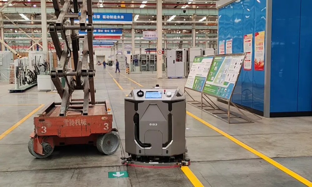 電力行業車間星衛來機器人清潔方案